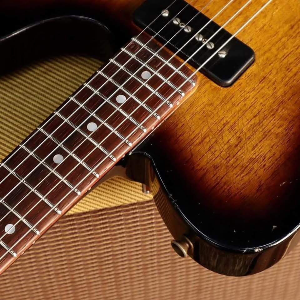 WhatsApp Image 2025-10-16 at 22.10.00